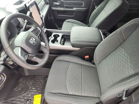 New 2026 RAM 3500 Lone Star AWD/4WD image 13