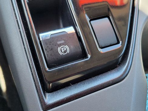 Used 2024 Subaru Crosstrek 2.5i Limited image 20