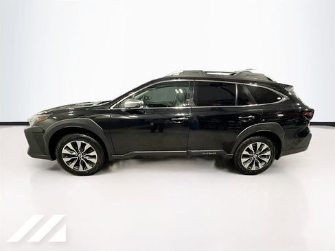 Used 2023 Subaru Outback Touring XT image 8