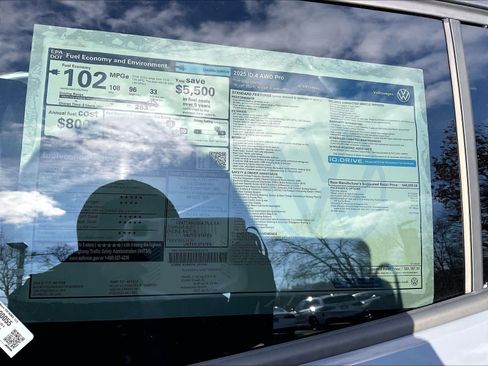 New 2025 Volkswagen ID.4 Pro image 18