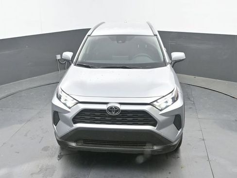 Used 2025 Toyota RAV4 XLE image 28