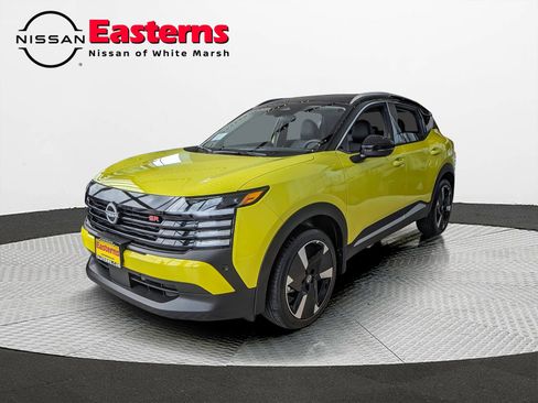 New 2025 Nissan Kicks SR image 3