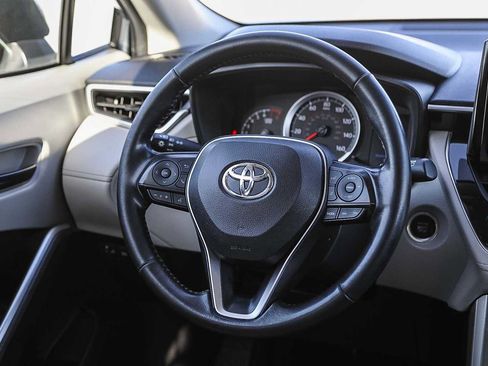 Certified 2022 Toyota Corolla Cross LE image 16