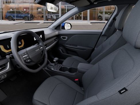 New 2026 Kia K4 FWD image 17