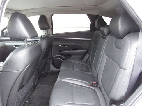 Used 2022 Hyundai Tucson Limited AWD/4WD image 15