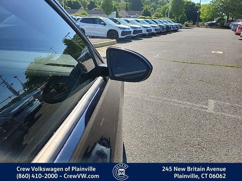 Certified 2024 Volkswagen Jetta Sport FWD image 34