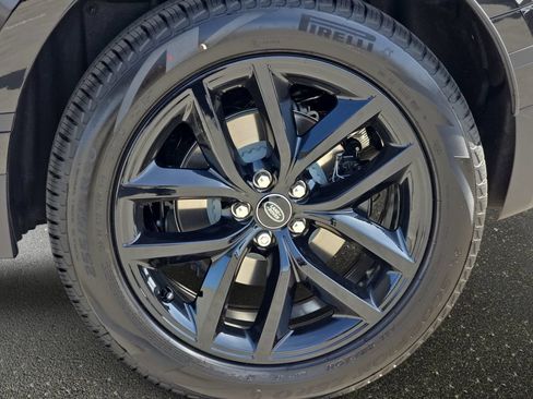 New 2026 Land Rover Range Rover Velar S AWD/4WD image 34