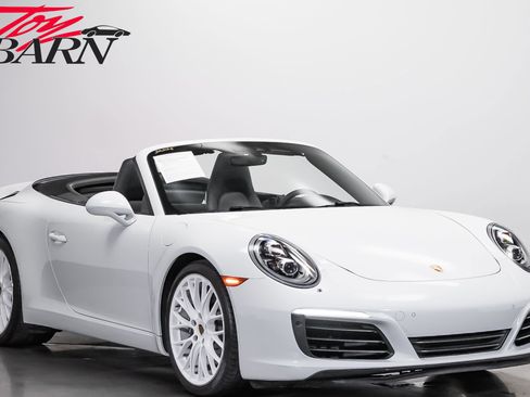 Used 2017 Porsche 911 Carrera RWD image 7