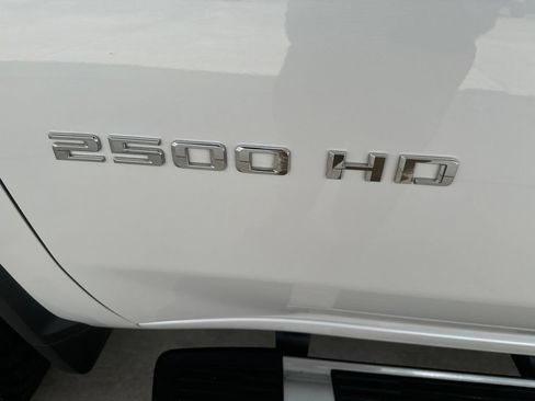 Used 2023 Chevrolet Silverado 2500 High Country w/ Z71 Off-Road Package AWD/4WD image 25