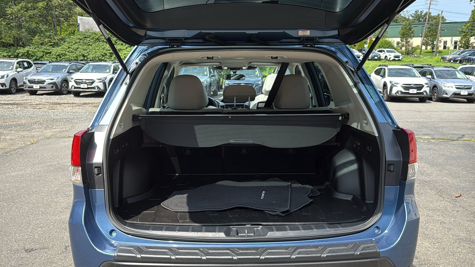 Certified 2023 Subaru Forester Premium AWD/4WD image 26