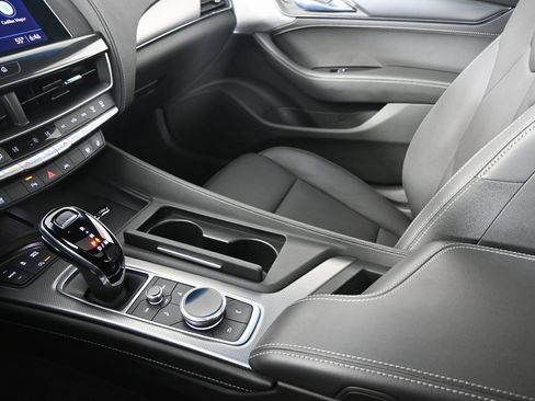 Used 2022 Cadillac CT5 Premium Luxury image 35