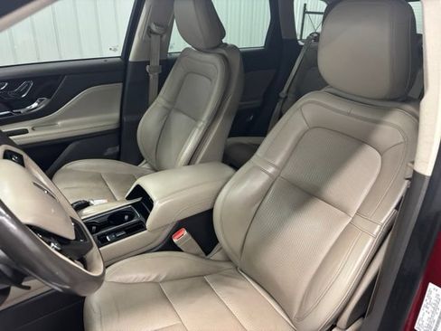 Used 2020 Lincoln Corsair Reserve w/ Equipment Group 201A AWD/4WD image 22