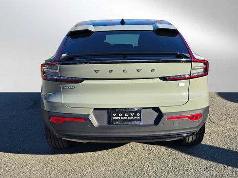 Certified 2023 Volvo C40 P8 Recharge Ultimate image 4