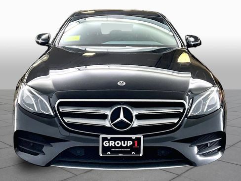 Used 2020 Mercedes-Benz E 350 4MATIC Sedan image 4