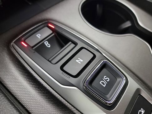 Certified 2024 Honda Ridgeline Sport image 26