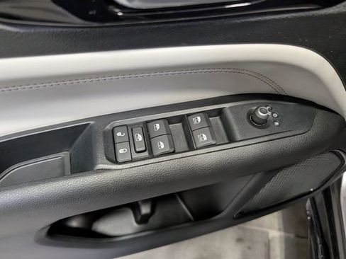 Used 2022 Jeep Compass Limited w/ Elite Group AWD/4WD image 13