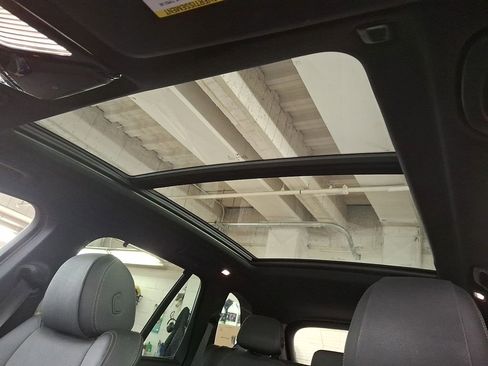 Certified 2022 BMW X5 xDrive40i w/ M Sport Package image 12