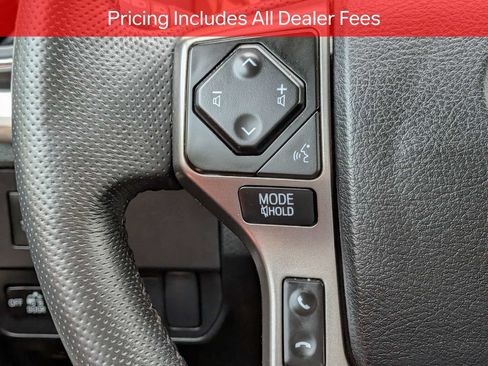Certified 2022 Toyota Tacoma SR5 AWD/4WD image 27