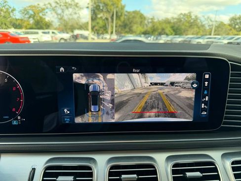 Used 2024 Mercedes-Benz GLS 450 GLS 450 image 21