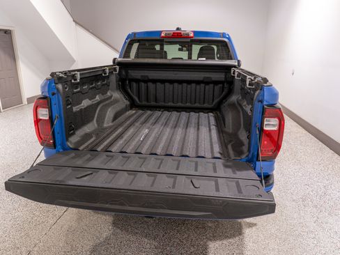 Used 2025 GMC Canyon Elevation w/ Convenience Package AWD/4WD image 13