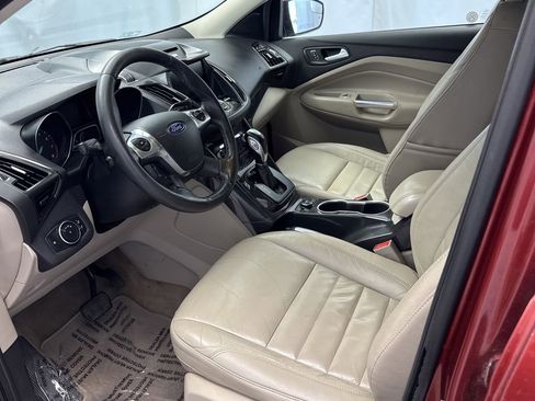 Used 2015 Ford Escape Titanium AWD/4WD image 33