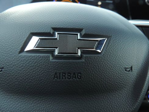 Used 2026 Chevrolet Equinox ACTIV image 26