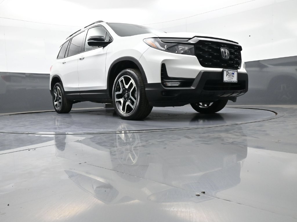 Certified 2022 Honda Passport Elite image 30