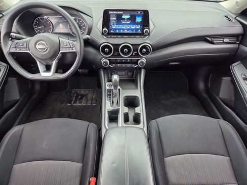 Used 2024 Nissan Sentra SV FWD image 8