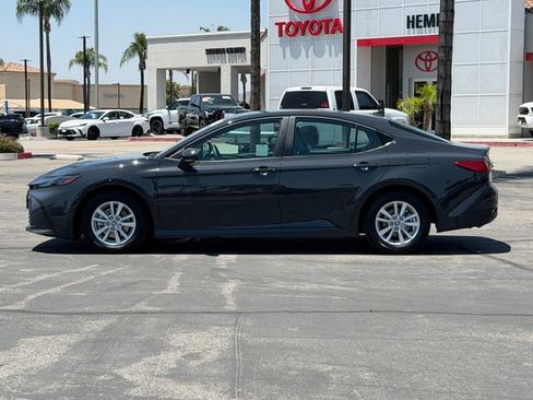 Used 2026 Toyota Camry LE FWD image 9
