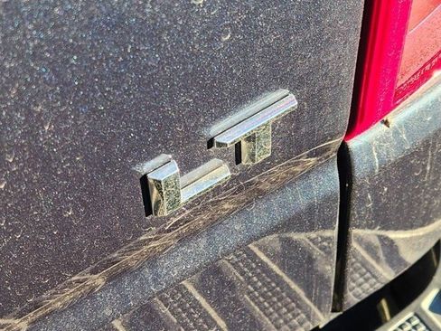 Used 2022 Chevrolet Silverado 1500 LT Trail Boss image 10