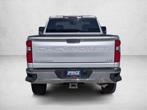 Used 2021 Chevrolet Silverado 2500 LTZ image 6