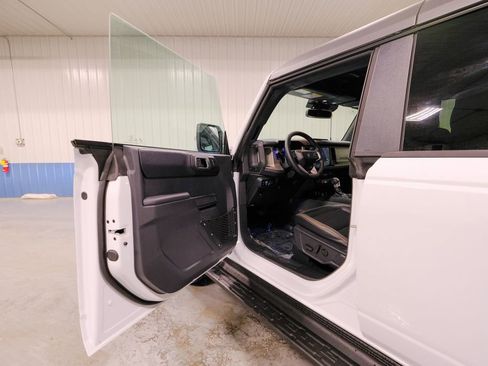 New 2025 Ford Bronco Outer Banks image 24