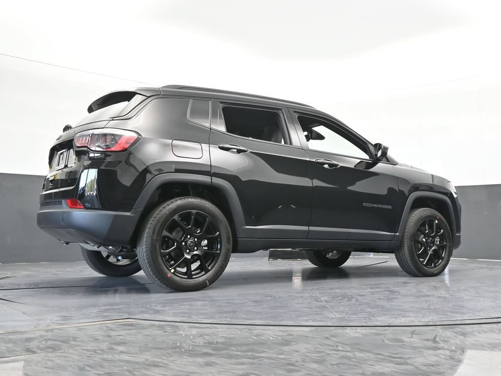 New 2026 Jeep Compass Latitude AWD/4WD image 54