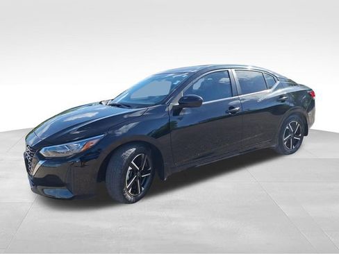 Certified 2024 Nissan Sentra SV w/ All-Weather Package FWD image 4