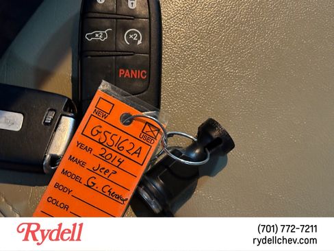 Used 2014 Jeep Grand Cherokee Limited AWD/4WD image 6