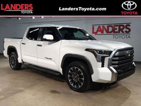 Used 2025 Toyota Tundra Limited image 1