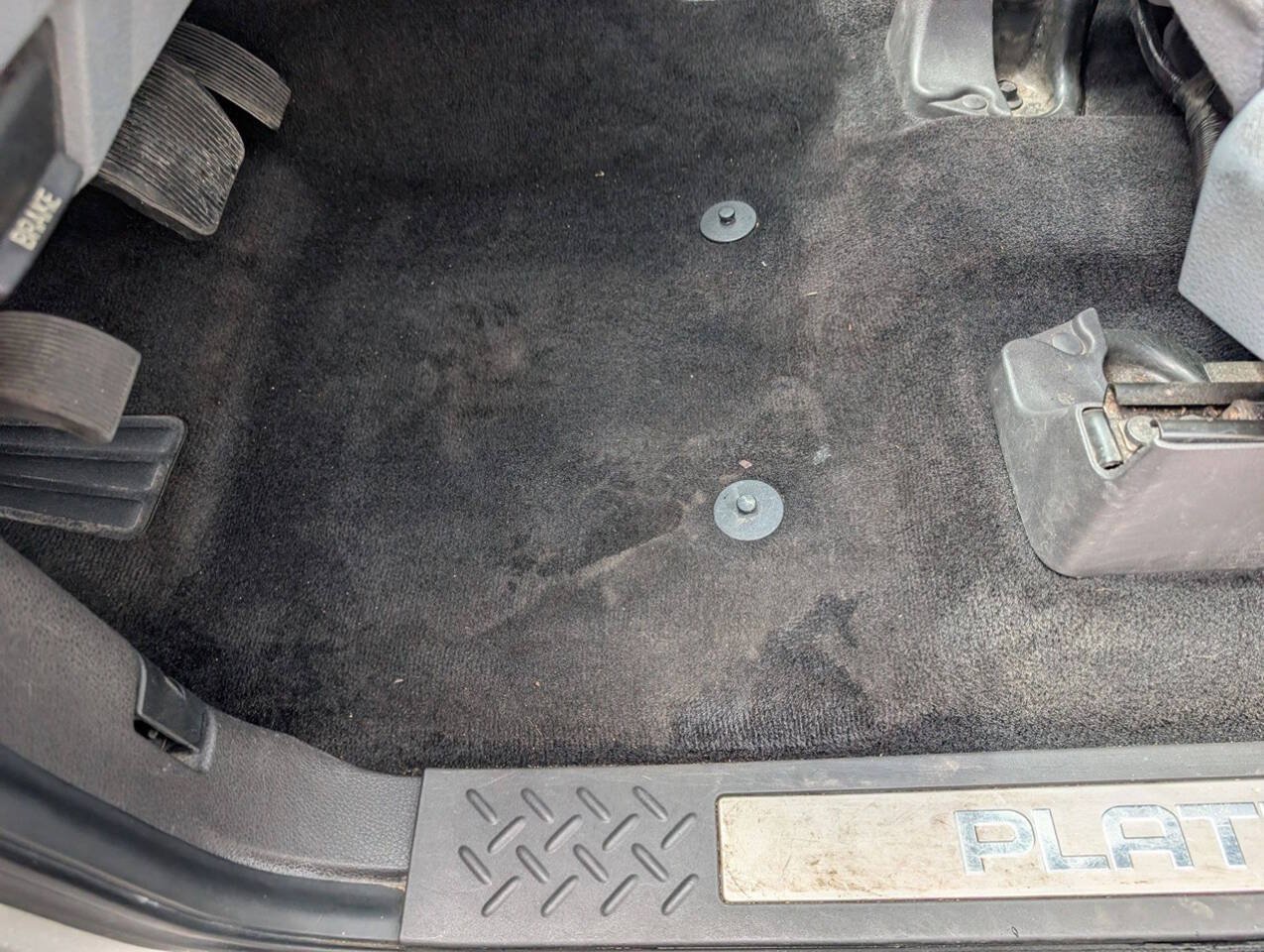 Used 2011 Ford F150 Platinum AWD/4WD image 38