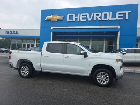 New 2026 Chevrolet Silverado 1500 LT AWD/4WD image 2