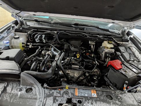 Used 2024 Ford Ranger Lariat w/ Trailer Tow Package image 6