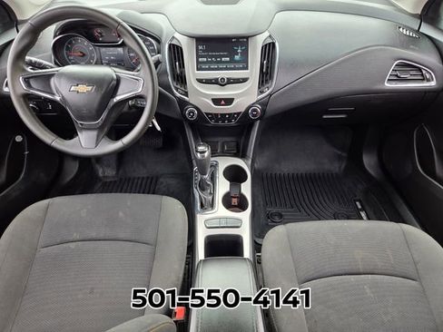 Used 2017 Chevrolet Cruze LS image 12