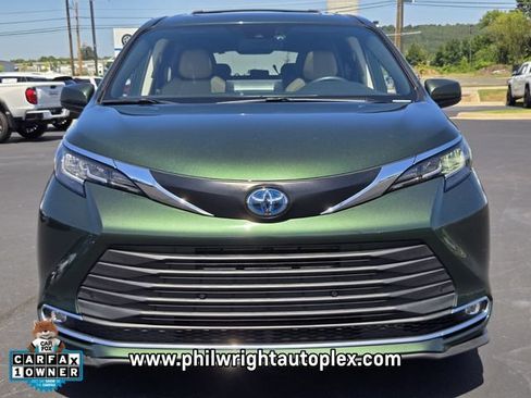 Used 2022 Toyota Sienna XLE FWD image 8