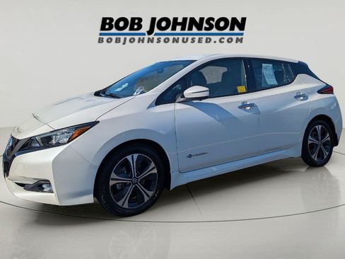 Used 2019 Nissan Leaf SL w/ SL Technology Package FWD image 3