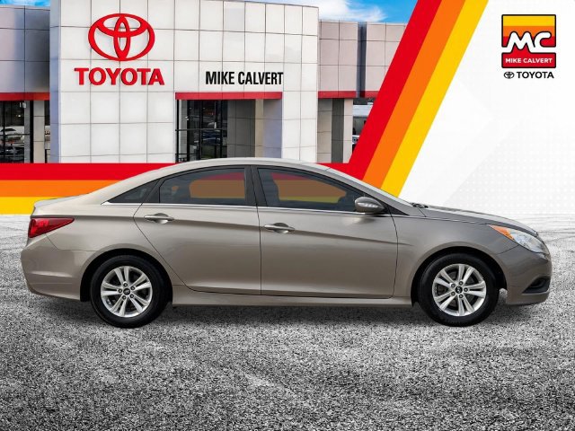 Used 2014 Hyundai Sonata GLS w/ Popular Equipment Group 2 FWD image 7