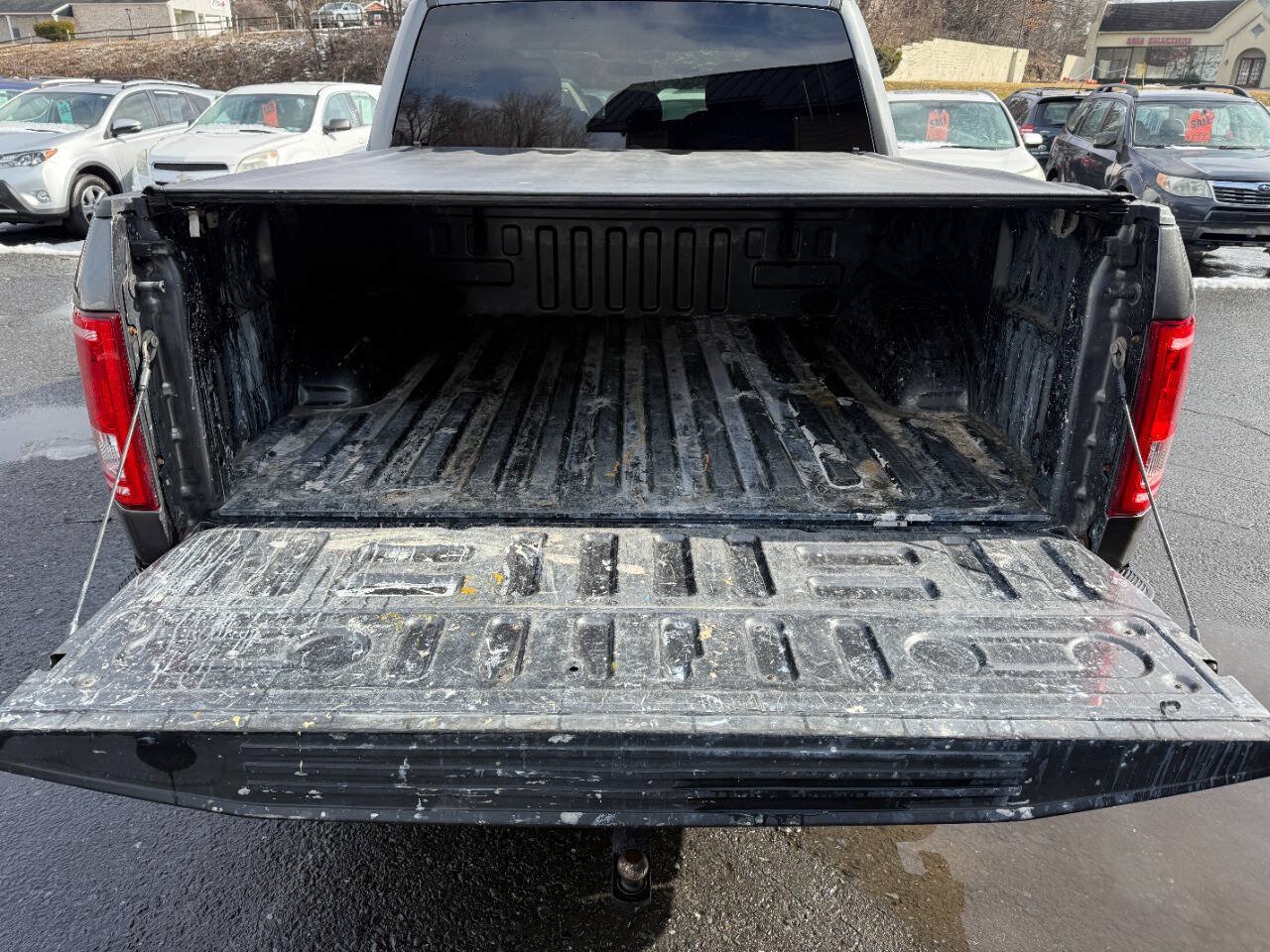 Used 2017 Ford F150 XLT AWD/4WD image 27
