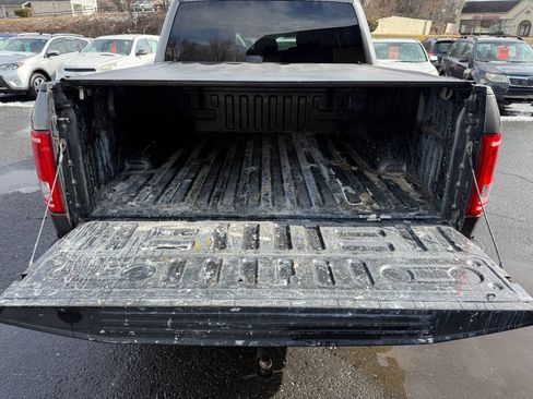 Used 2017 Ford F150 XLT AWD/4WD image 27