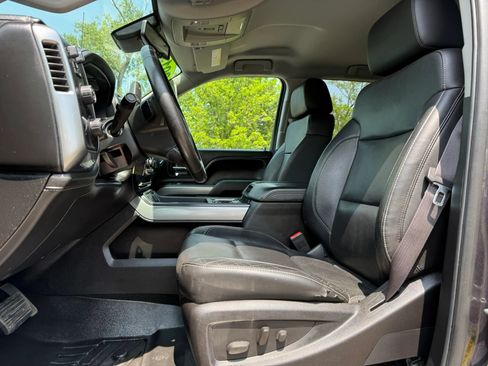 Used 2015 Chevrolet Silverado 2500 LTZ w/ LTZ Plus Package AWD/4WD image 13