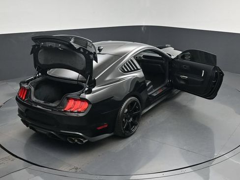 Used 2021 Ford Mustang Shelby GT500 w/ Technology Package RWD image 29
