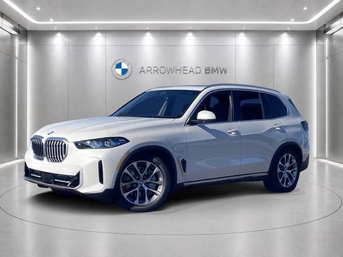 Used 2026 BMW X5 xDrive50e w/ Executive Package AWD/4WD image 1