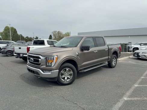 Used 2021 Ford F150 XLT w/ Equipment Group 302A High AWD/4WD image 35