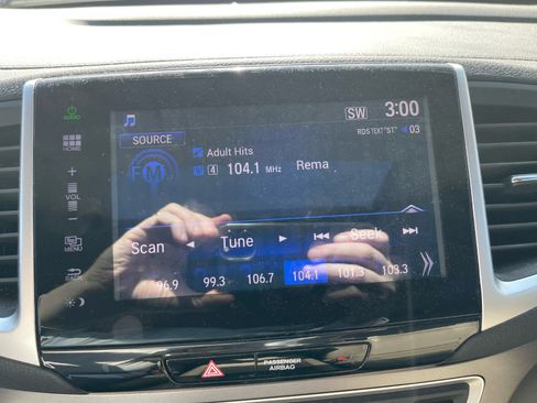 Used 2016 Honda Pilot EX-L image 12